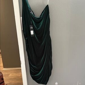 Fashion Nova One Shoulder Emerald Velvet Dress